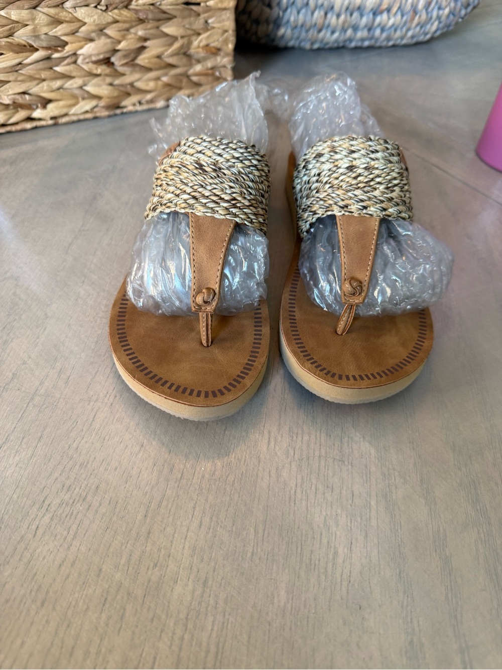 Flojos Braided Tan Thong Sandals - Picture 6 of 7